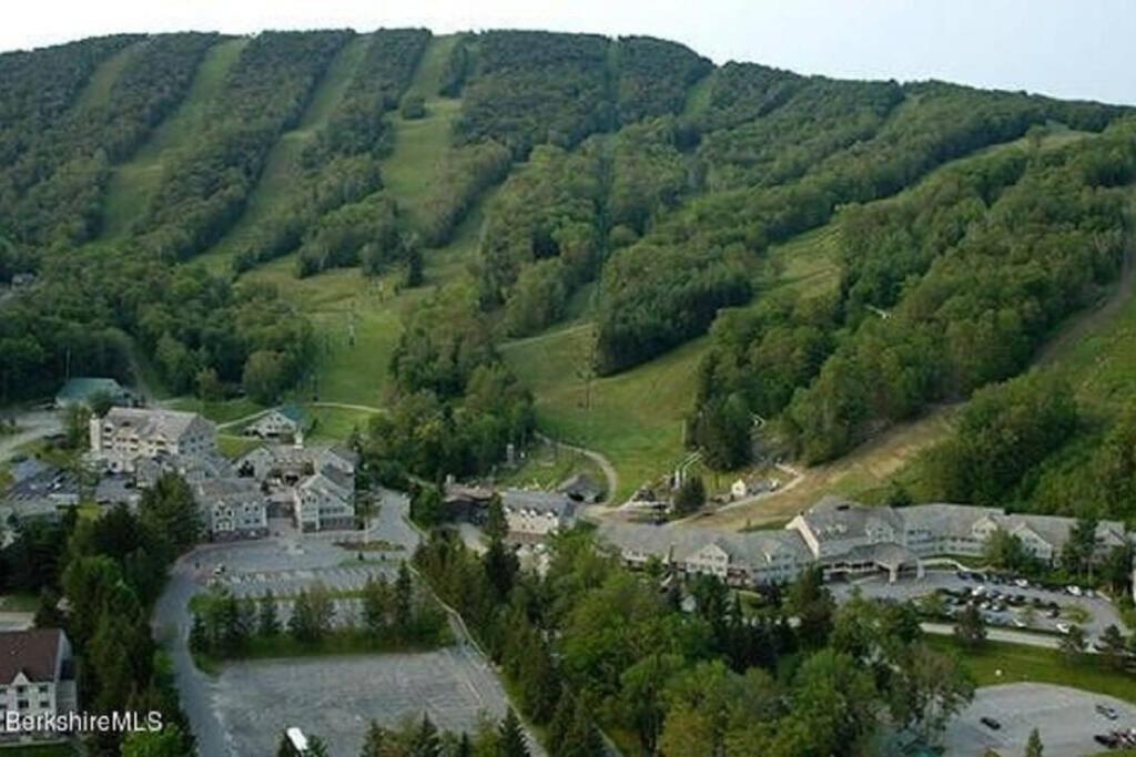 Unique Yeti-Theme Ski On Off Suite Jiminy-Sleeps 4 Hancock Kültér fotó